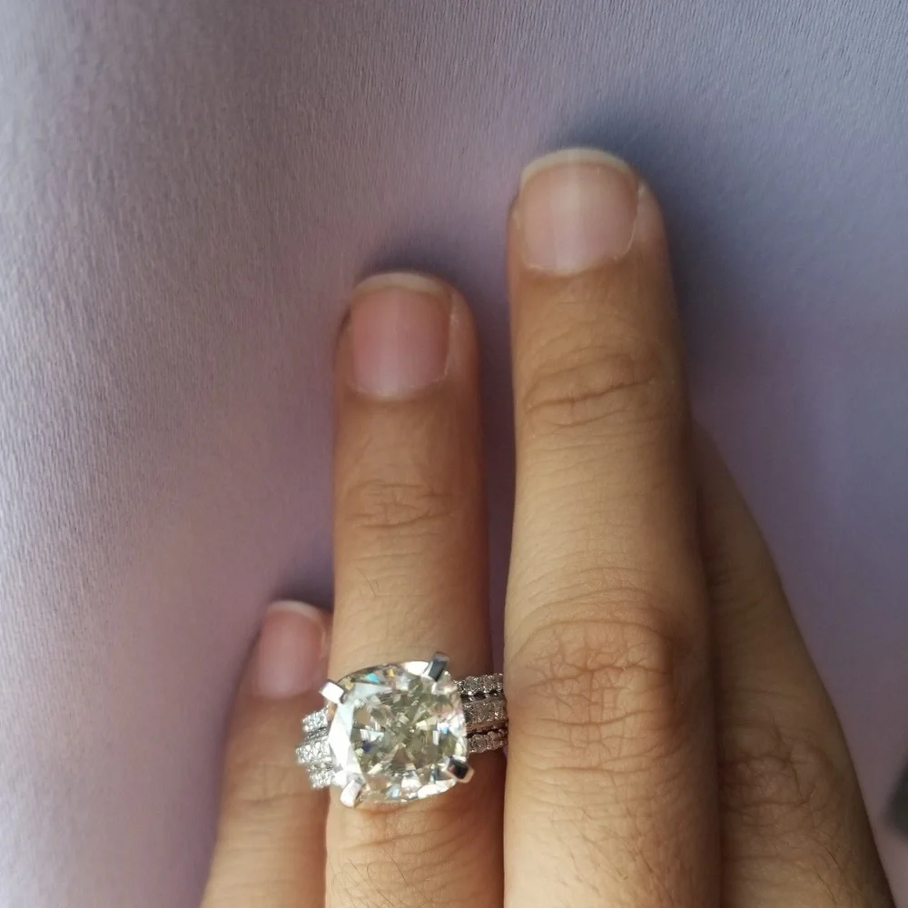 Moissanite ring - Picture 6 of 7